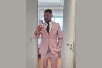 Oluwatosin Tolulope Ajidahun analisa como a angiogênese no endométrio influencia diretamente a implantação embrionária.