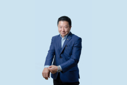 O Dr. Milton Seigi Hayashi orienta sobre como a prótese de panturrilha proporciona proporção e definição estética às pernas.