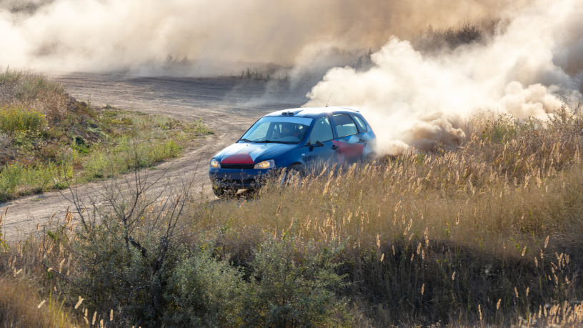 Acompanhe Teciomar Ábila em uma jornada pelas corridas mais perigosas do mundo, onde o impossível é apenas o ponto de partida