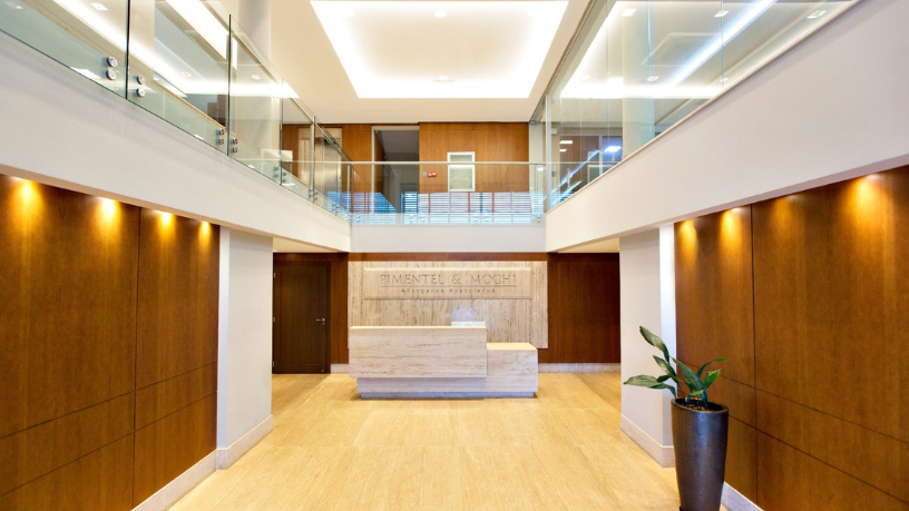 Entenda em que momento a revisão do modelo de negócios se torna indispensável na recuperação judicial, com Rodrigo Gonçalves Pimentel.