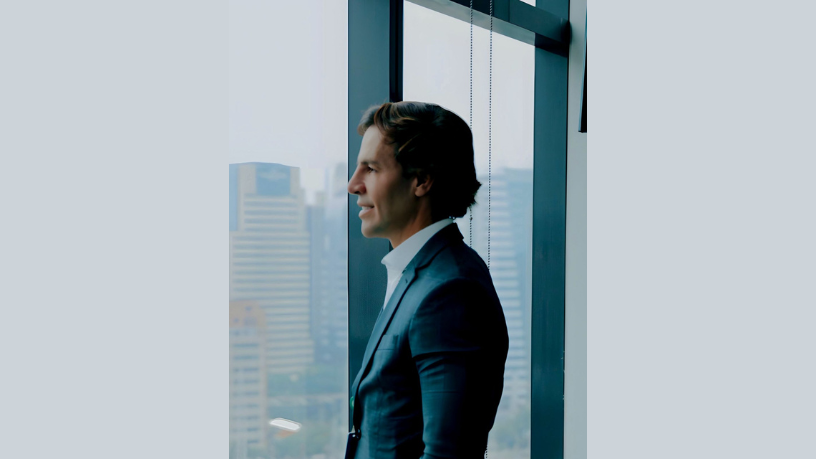 O SUS, segundo Ian dos Anjos Cunha, garante cuidado, acesso e dignidade na saúde da pessoa idosa.