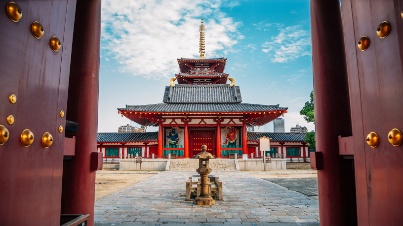 Alberto Toshio Murakami explora como os mercados tradicionais no Japão conectam cultura, gastronomia e cotidiano em espaços cheios de história e tradição.