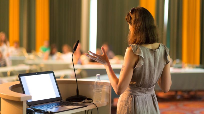 Carol de Toni e o desgaste político em Santa Catarina: sinais de tensão e impactos no cenário nacional